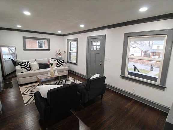 4th image of 6214 Forest Ave