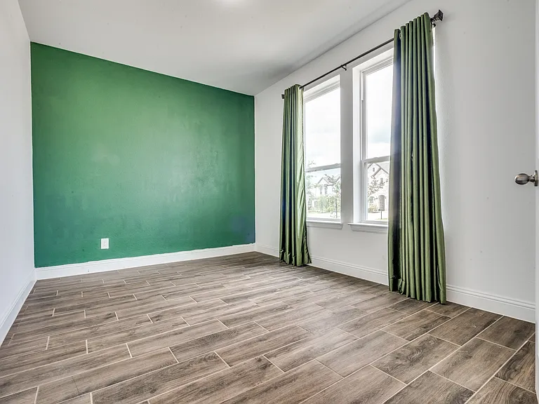 9448 Middle Ground Pl — Photo 23