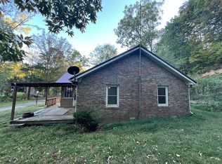 215 Weaver Hollow Ln, Erin, TN 37061