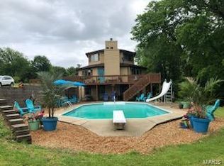 7101 Mule Heights Dr, Columbia, IL 62236