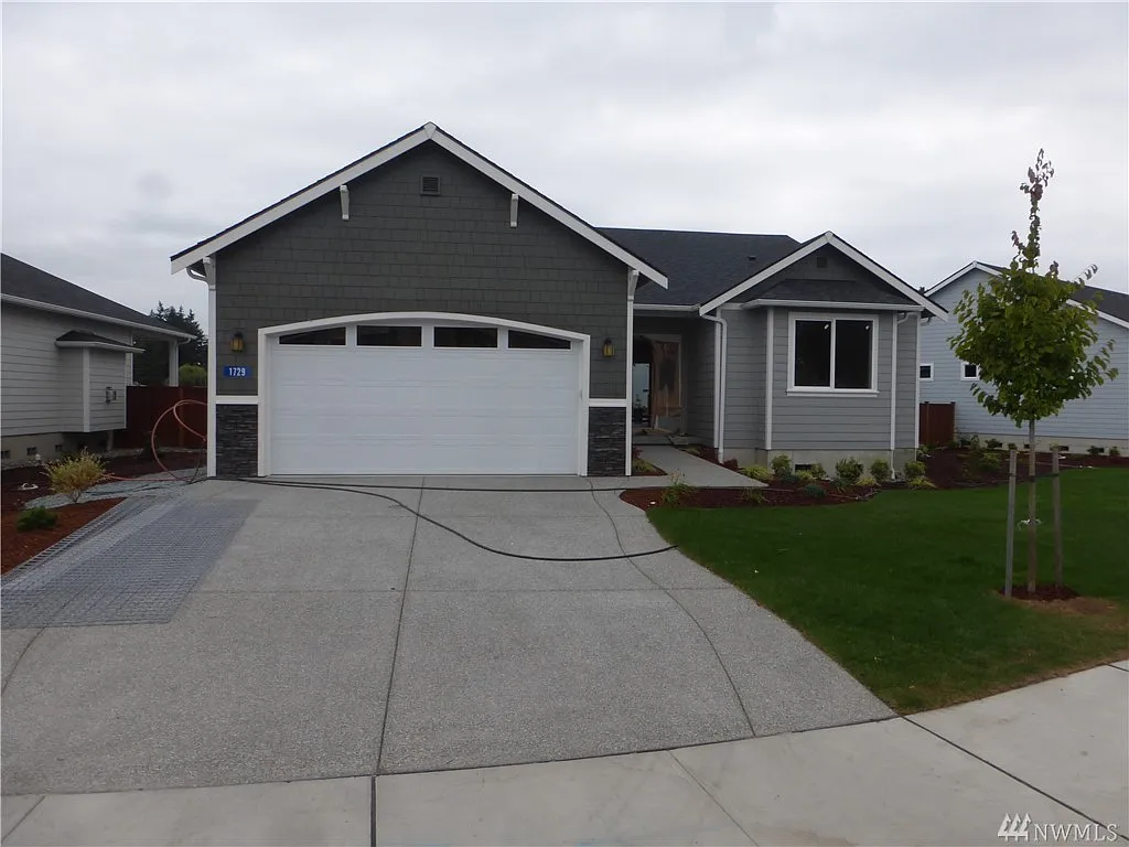 1729 River Walk Ln photo 1