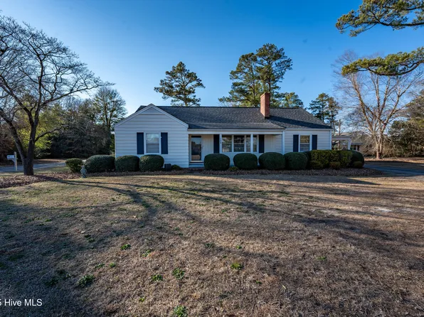 106 Singletary Avenue, Elizabethtown, NC 28337