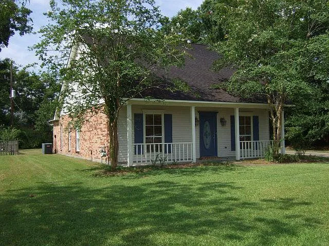37385 Parkwood Ave — Photo 9