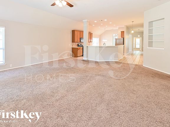 4th image of 3302 Thorpeshire Ct