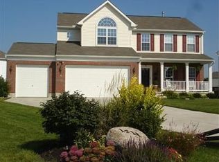 1211 Hunt Club Dr, Dayton, OH 45434