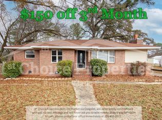 6051 Willow Cir, Bessemer, AL 35023