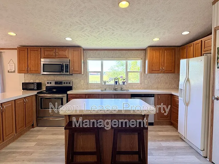 5000 Flyaway Ln — Photo 7