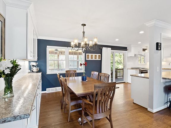 4th image of 9241 Cordoba Ln