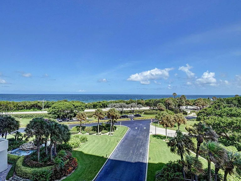 4301 N Ocean Blvd #607 — Photo 35