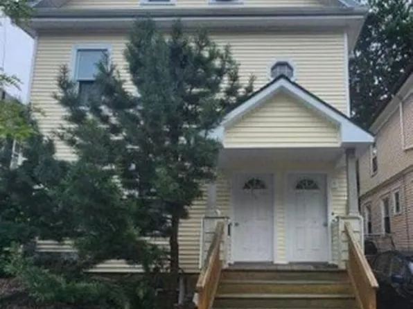 562-562 Union St #564, New Bedford, MA 02740