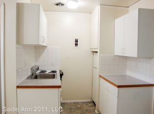 301 N 45th St APT 3, Seattle, WA 98103