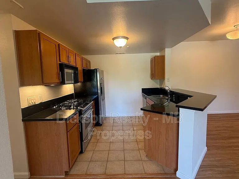 1450 Idlewild Dr #1132 — Photo 5