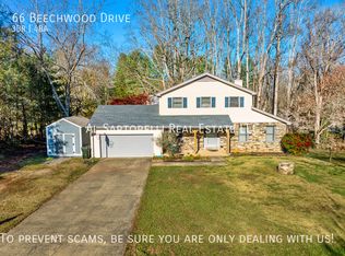 66 Beechwood Dr, Horse Shoe, NC 28742