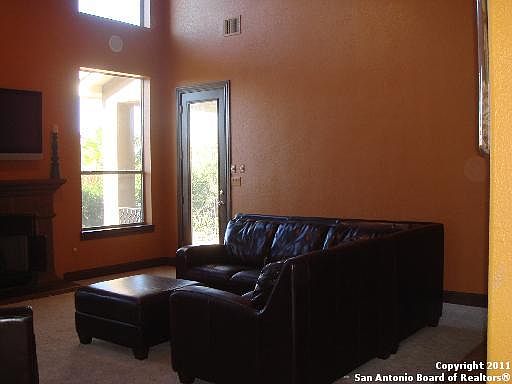 4th image of 14 N Three Lakes Dr.
