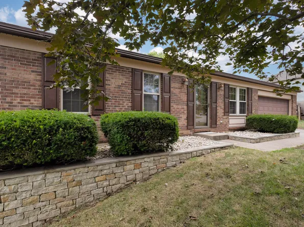 737 Mill Valley Dr, Taylor Mill, KY 41015