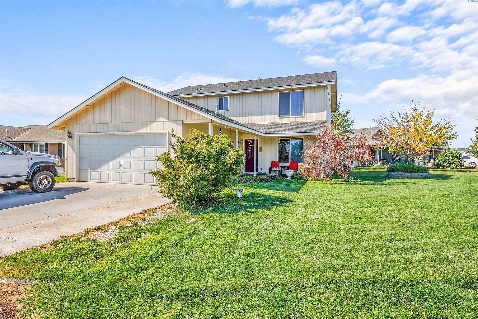 6403 Wrigley Dr photo 1