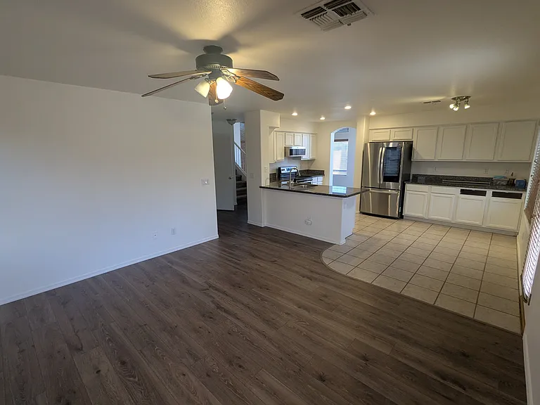 2682 S Santa Anna St — Photo 6