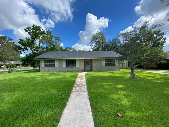 1006 E Hazel St, Gonzales, LA 70737