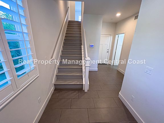 3rd image of 880 Coriander Ln
