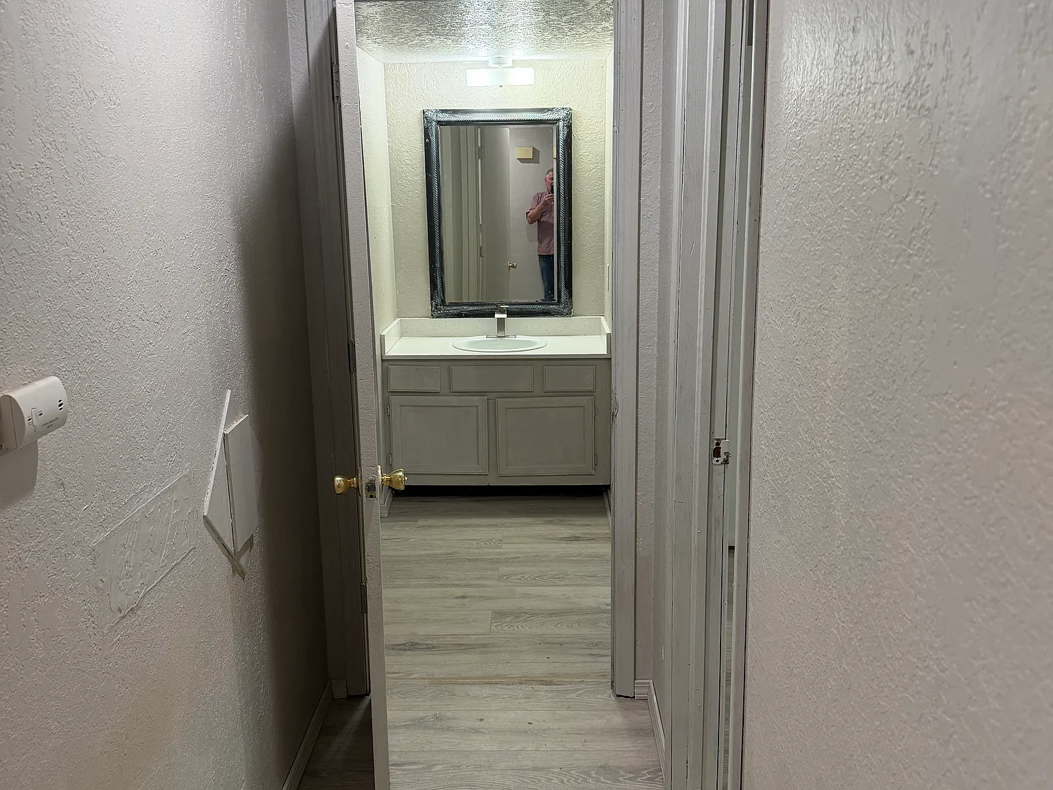 2 bed, 1.5 bath, 1200 sqft, $1,200 — Photo 3