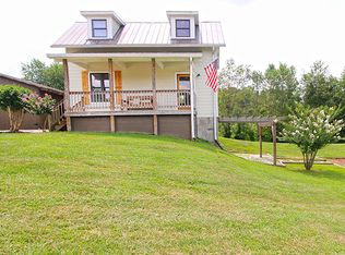 9029 Cemetery Rd, Bowling Green, KY 42103