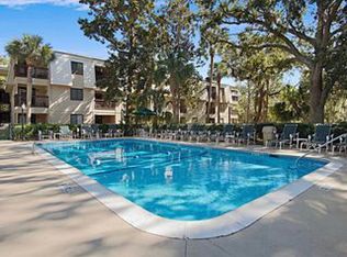 21 Lagoon Rd, Hilton Head Island, SC 29928