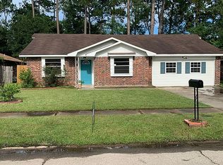 220 E Queens Dr, Slidell, LA 70458