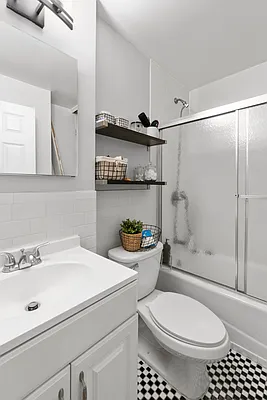 Rented by Douglas Elliman | media 17