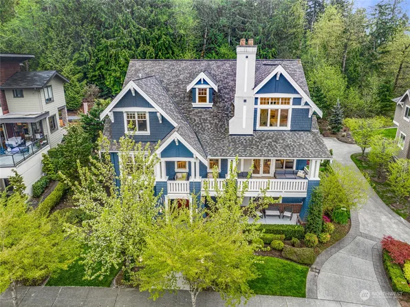 3019 NE Harrison Drive, Issaquah, WA 98029