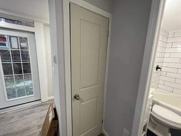 103-107 Olive St — Photo 17