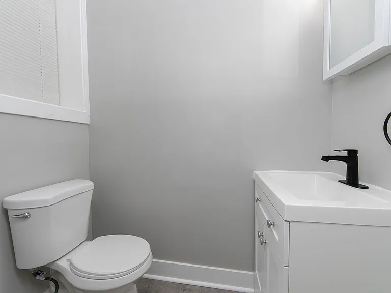 436-438 Broadway #1 — Photo 5