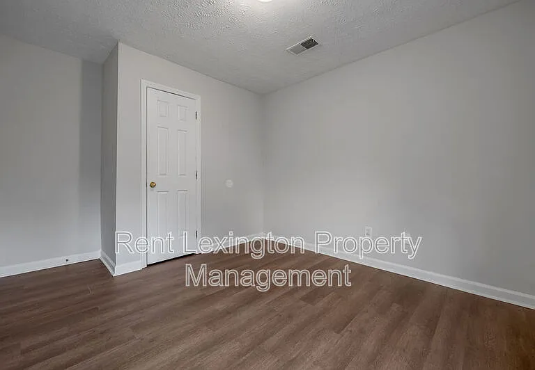 660 Morgan Hills Dr — Photo 21