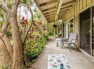 94-1963 Wakea Ave, Naalehu, HI 96772