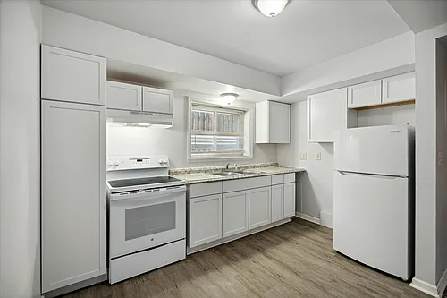 Walnut Flatz Photo 1