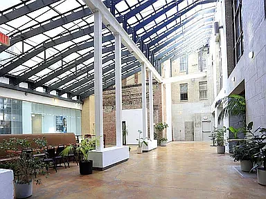 City Trust Apartments — Photo 3