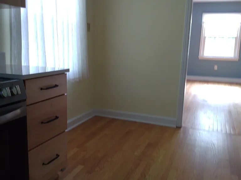 14 Walnut Hill Rd — Photo 4