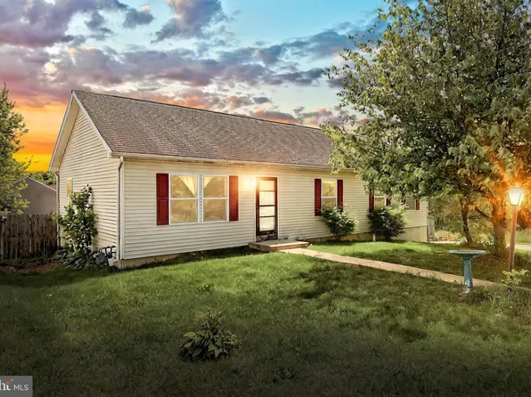 7 Wellyn Dr, Windsor, PA 17366