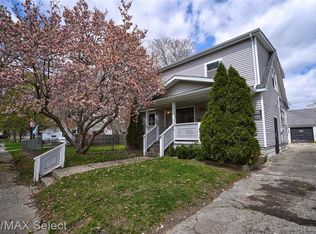 Lochhead Ave, Flint, MI 48507