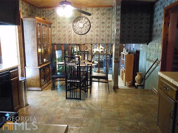 5th image of 9034 Mandarin Dr