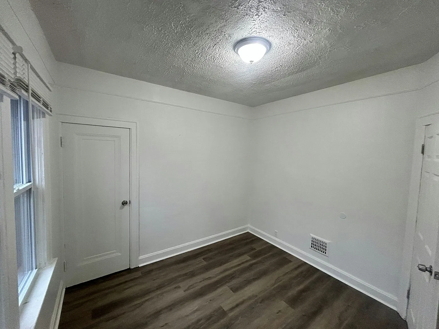 18095 Goulburn Avenue, Unit B (Up) — Photo 3