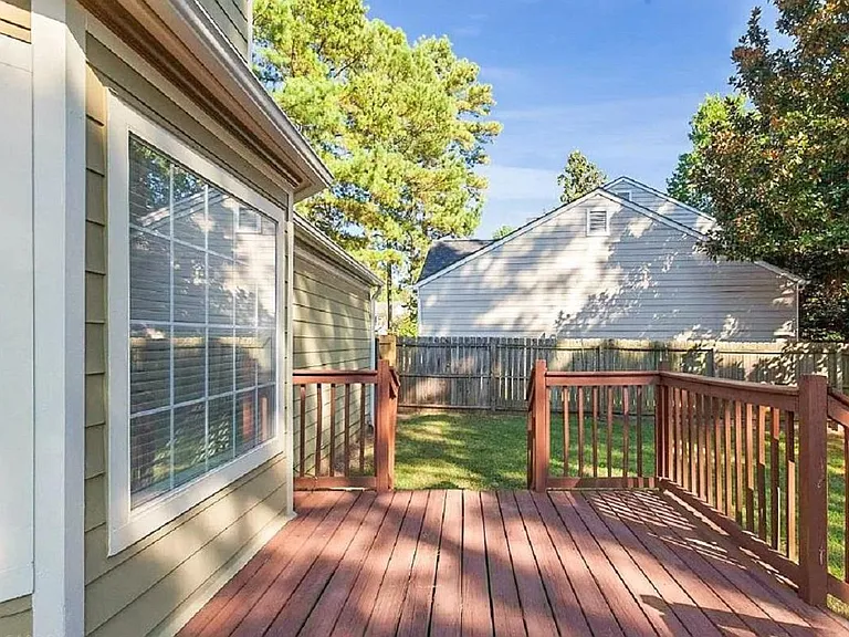 510 Abbotts Hill Ln — Photo 17