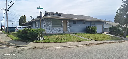2501 Fir Ave Photo 1