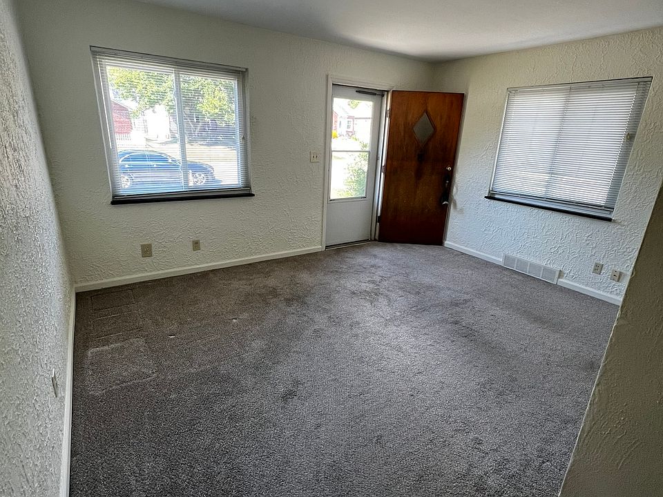 1st image of 2640 Aerial Ave