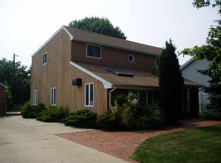 4306 Hicksville Rd, Bethpage, NY 11714