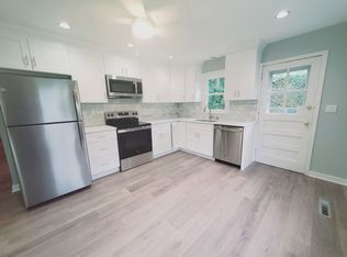 22 Edith Ln #A, Norwalk, CT 06851