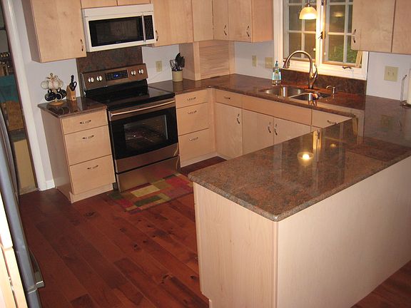 Maple cabinets, Red Granite