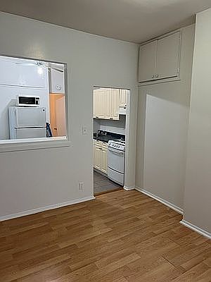 5th image of 1372 1st Ave APT 5D