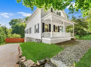 165 South St, Northborough, MA 01532