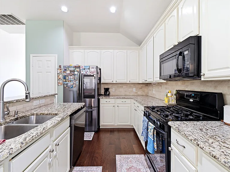 4101 Carmel Mountain Dr — Photo 11