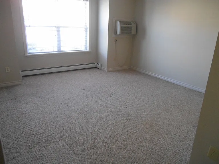 Willow Wood Apartment Homes — Photo 10